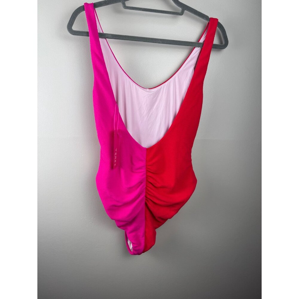 Terez Pink Red One Piece Swimsuit Stretch Textured Size XL NWT Ruched $184 - Picture 4 of 4